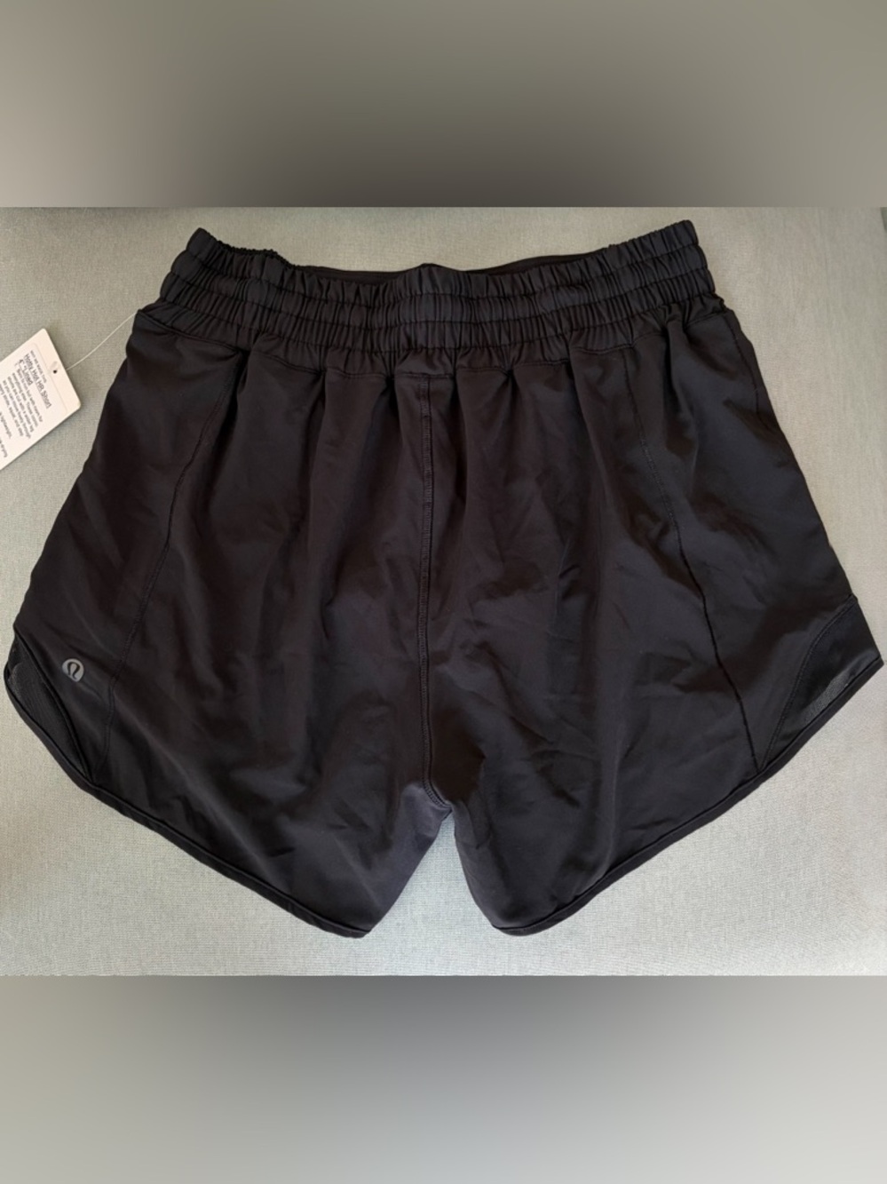 NWT lululemon athletica Hotty Hot Short 4” Black - Picture 4 of 6